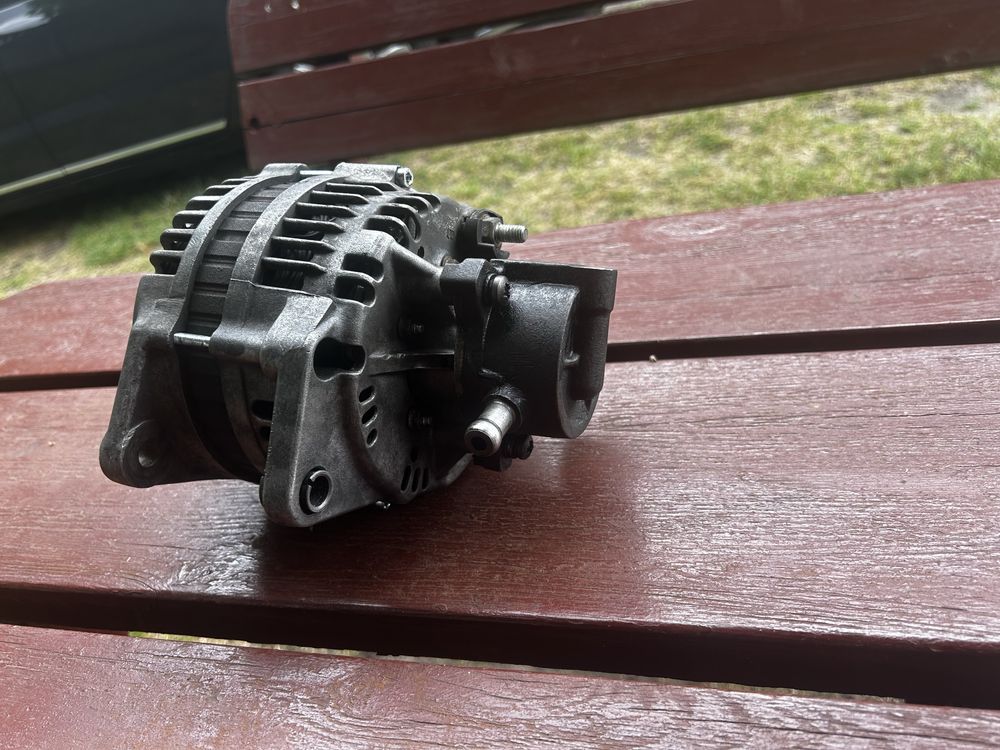 Alternator z Vacu pompą Opel Meriva 1.7