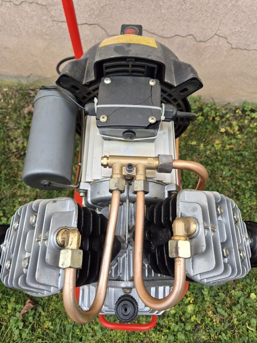 Компресор 50л Forte VFL-50/2.23 кВт