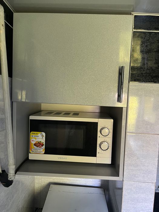 Продам кухню в хорошому стані