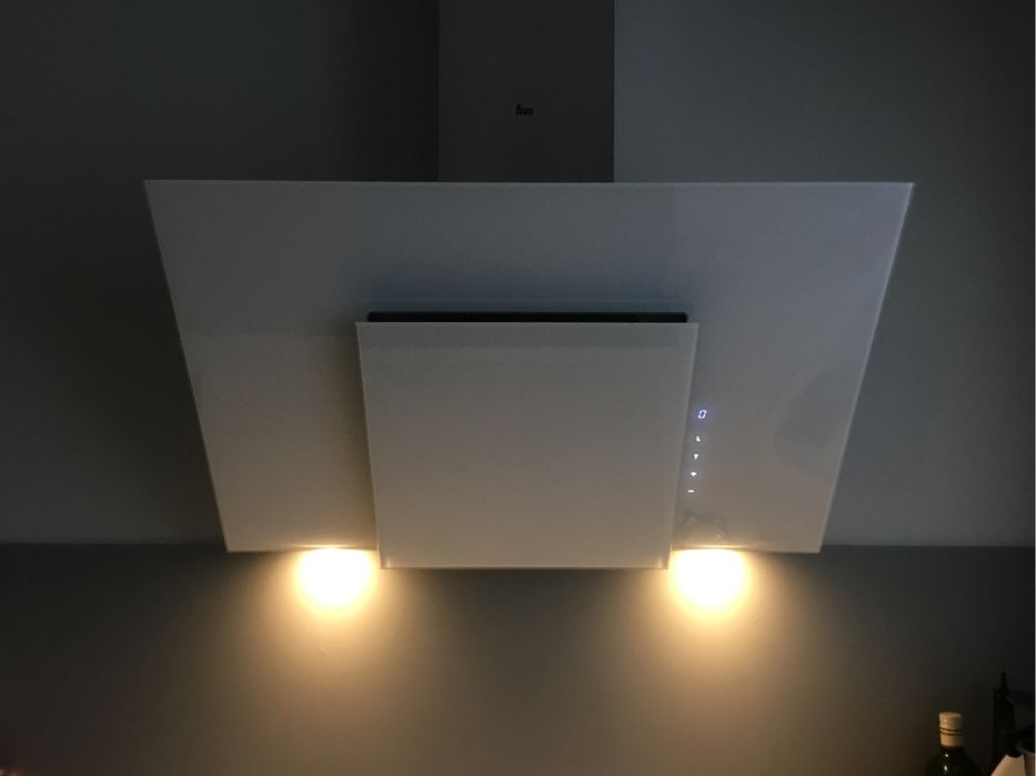 Okap szklany biały Teka