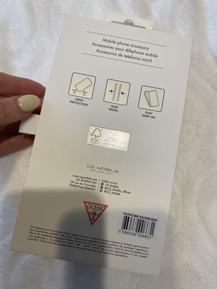 Case/ etui na telefon Guess