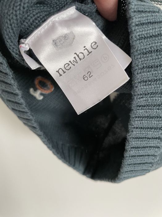 Sweter newbie 62 beżowo ciemnozielony paski