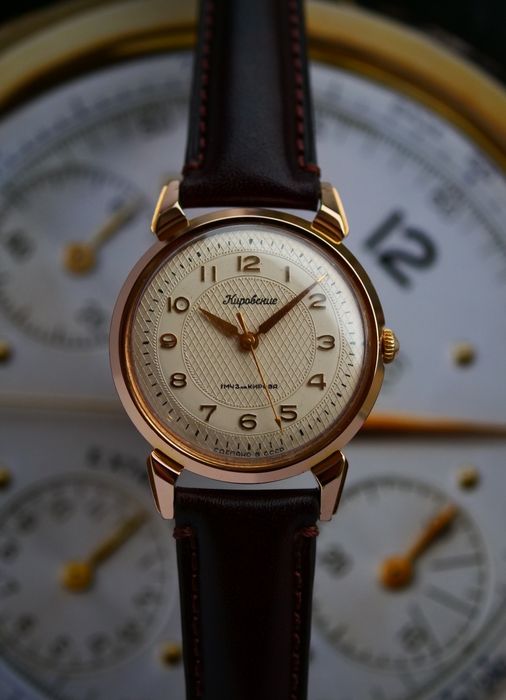 Kirowski zegarek vintage CCCP stary radziecki manualny naciag piekny