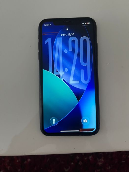 iPhone 11 – 128 GB – Bateria 98 % – 2 Capas + Película – Pronto a Usar