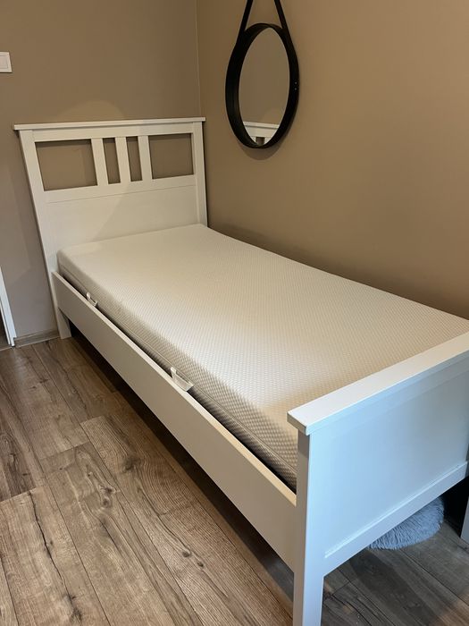 Łożko HEMNES Ikea 90/200 stan bardzo dobry!