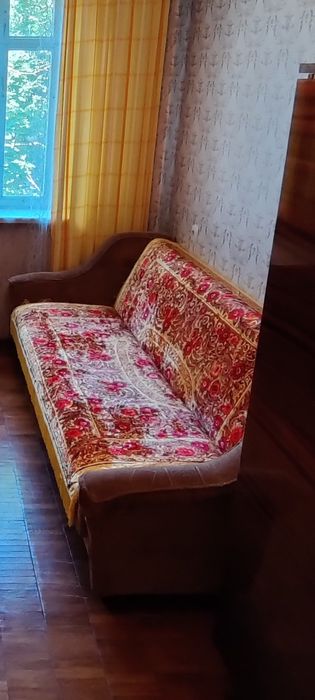 Диван книжка самовивіз