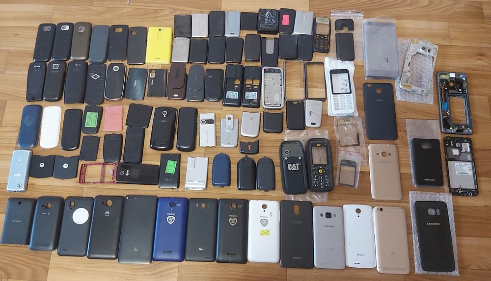 Корпуса в описі і на фото Nokia Samsung Sony Ericsson Siemens Motorola