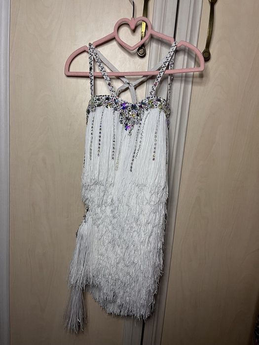 Продам сукню для Бальних танців