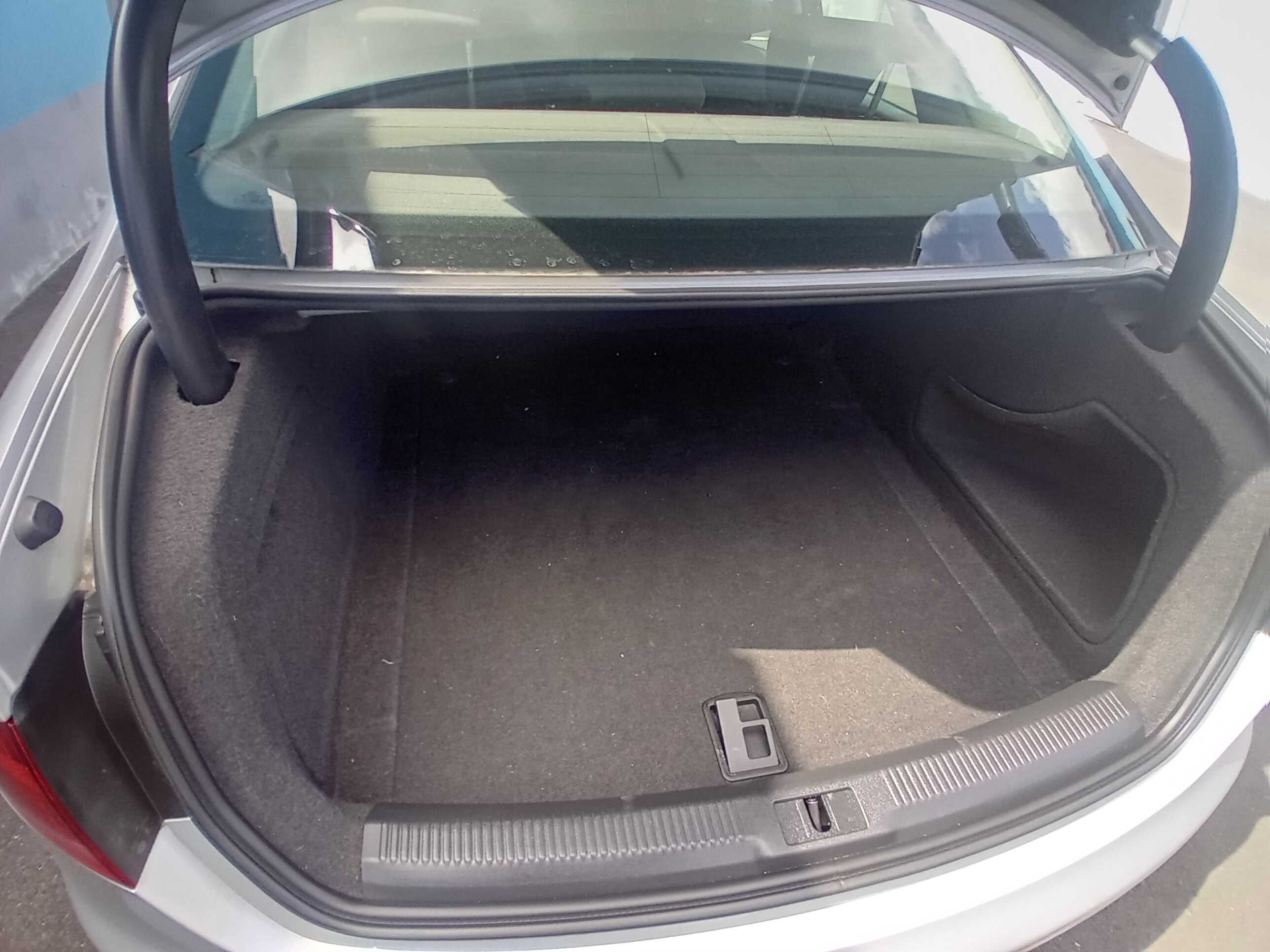 Audi A4 versão B8