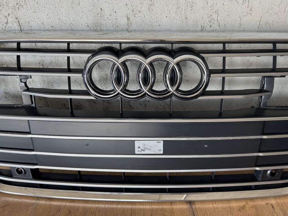 Audi A6 C8 S-LINE grill atrapa chrom 4K0