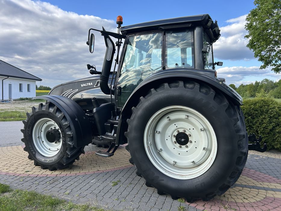 Ciągnik Valtra T 182 Direct