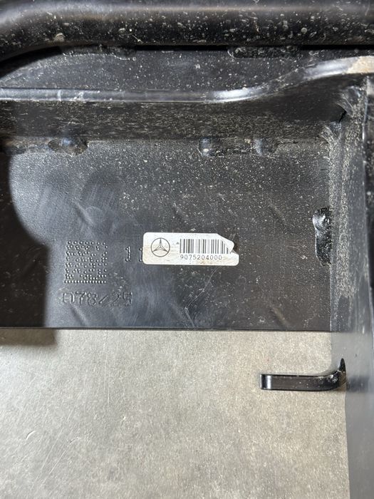 Підніжка фаркопа додаткова спрінтер Sprinter W907 W910 оригінал