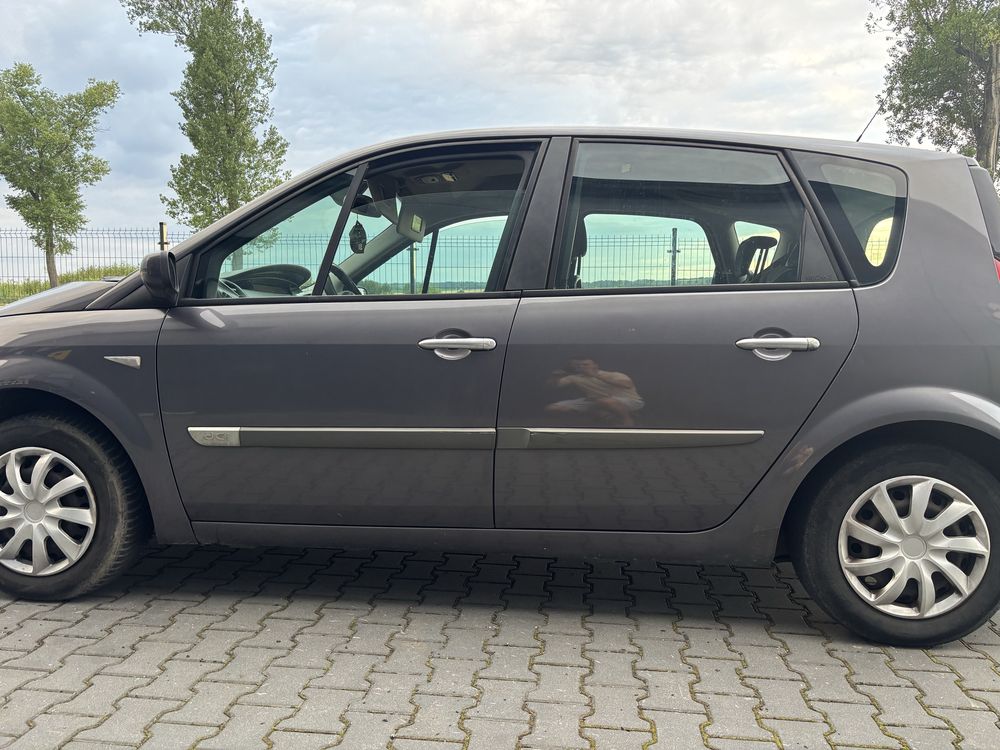 Renult scenic 1.5 dci 2004 r