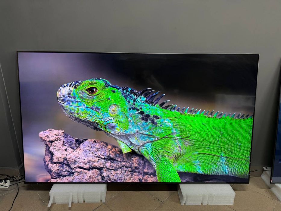 Продам 75’ дюймів Samsung GQ75Q80CAT
