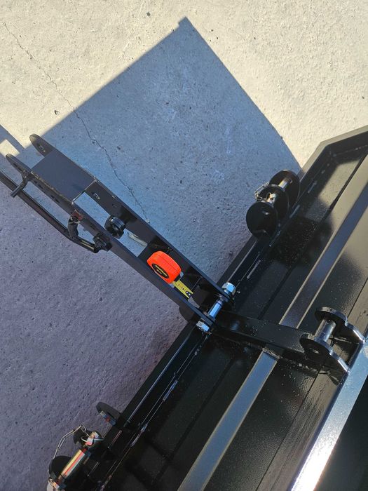 solidna SKRZYNIA TRANSPORTOWA tuz kat. I/II/III c-330 c-360 MF255 T-25