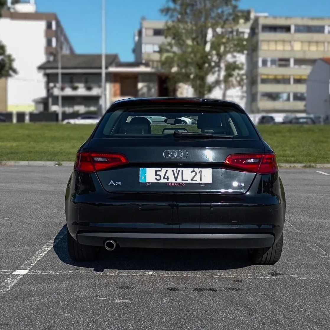 Audi A3 1.6 sline sportback - Particular