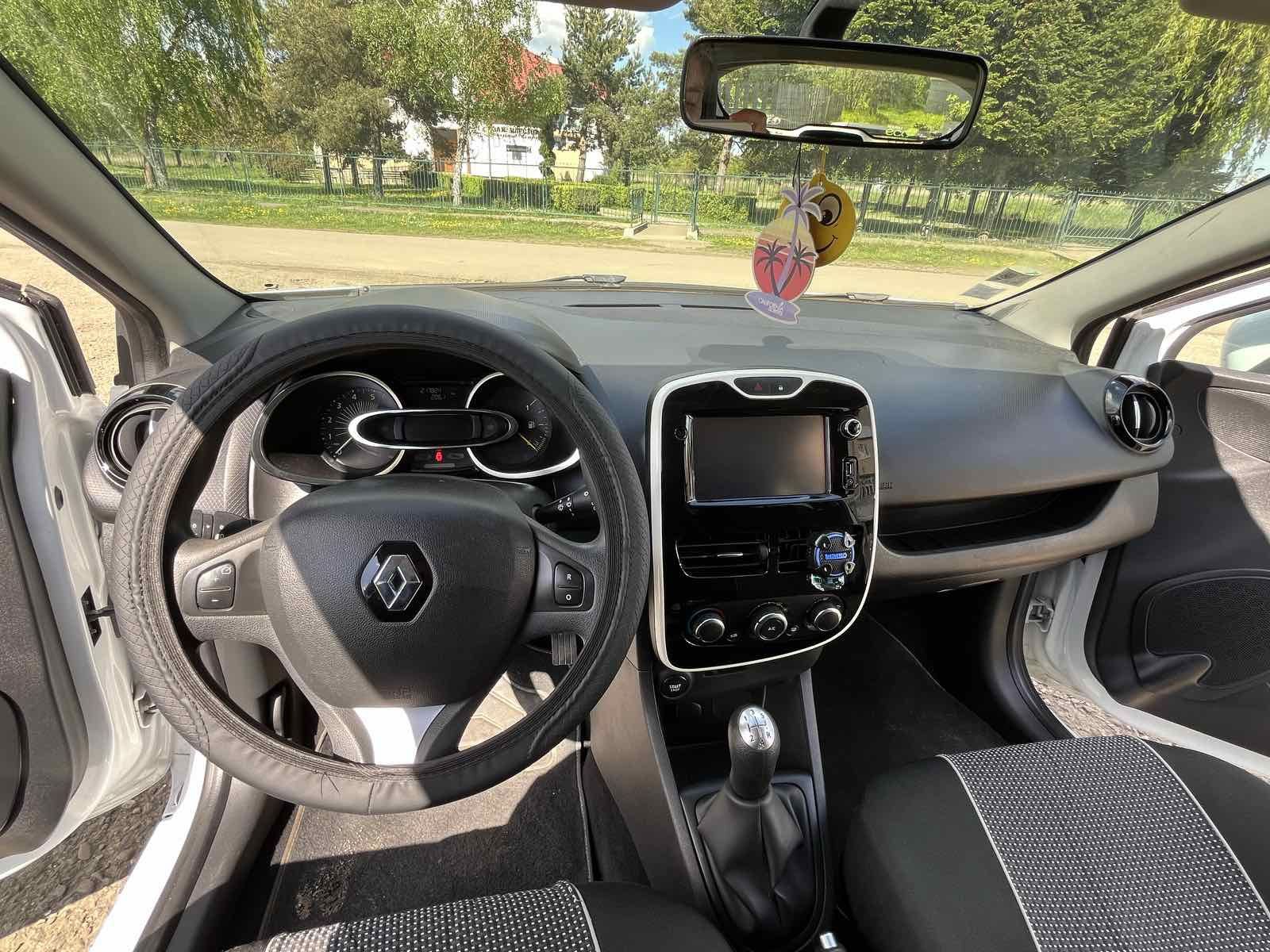 Продаю терміново авто Renault Clio