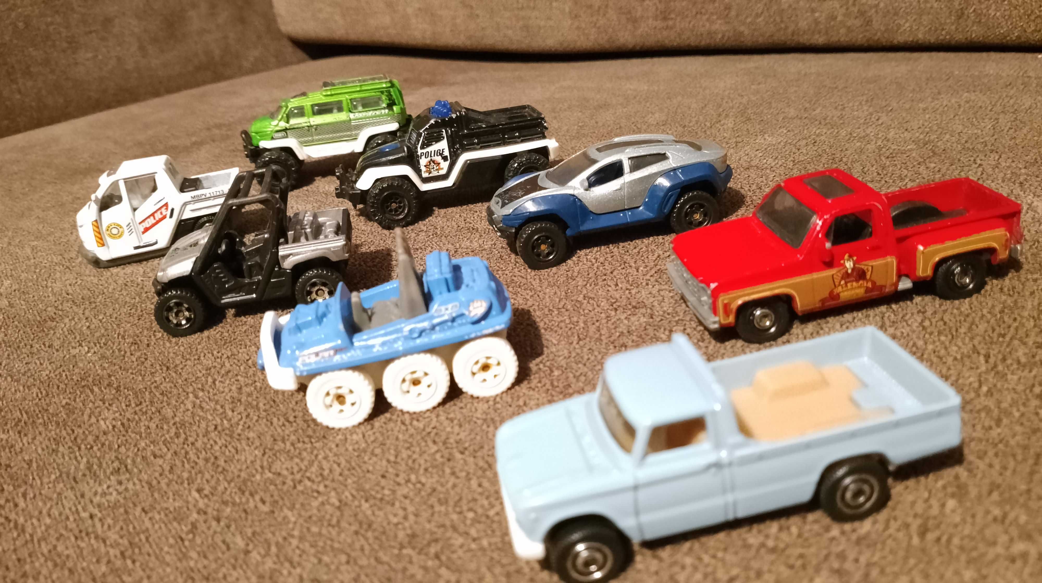 Resoraki pojazdy specjalne matchbox