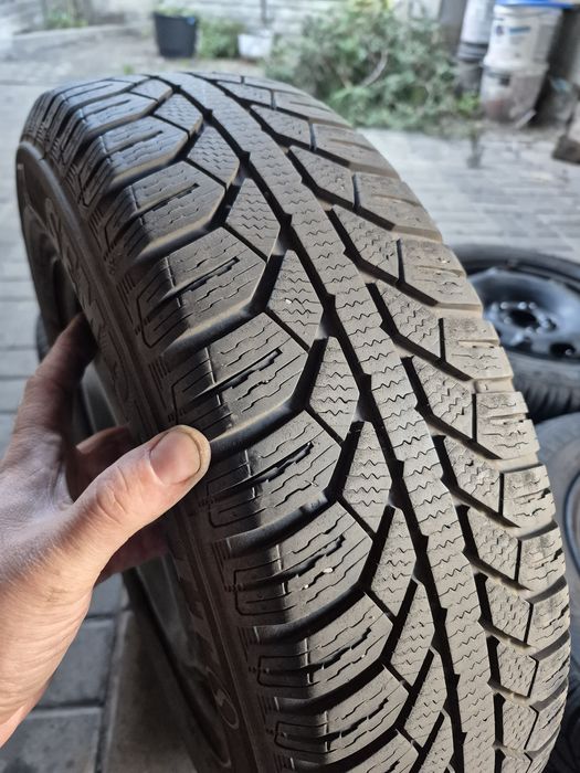 Opony zimowe 165/70 R14