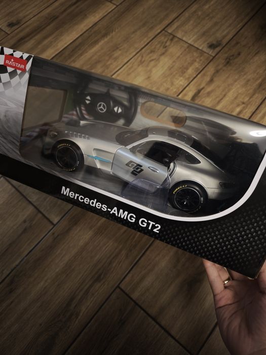 Nowe autko zdalnie sterowane MERCEDES