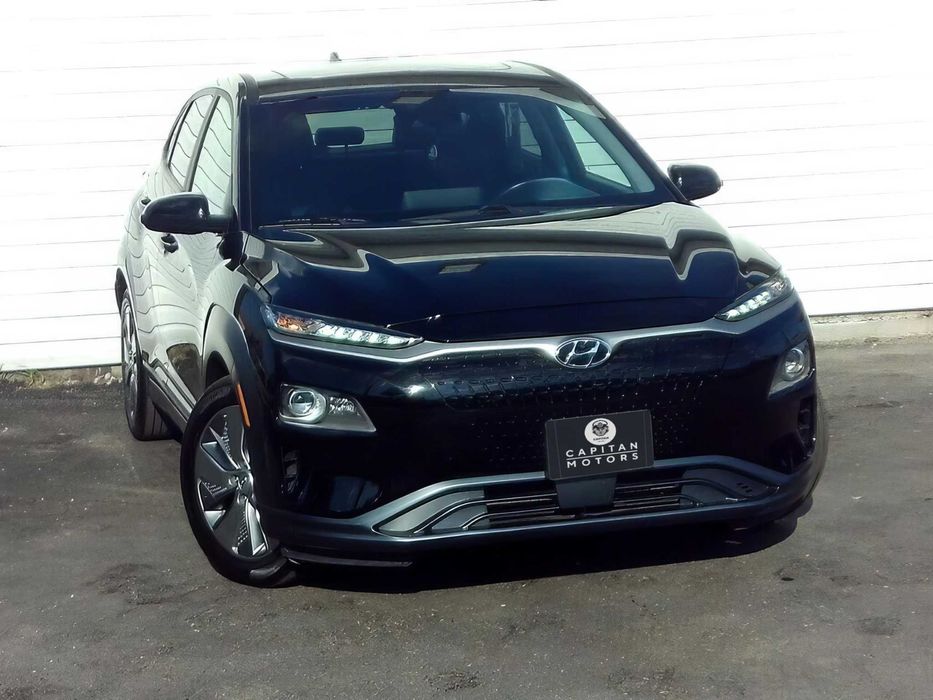 Hyundai Kona      2021