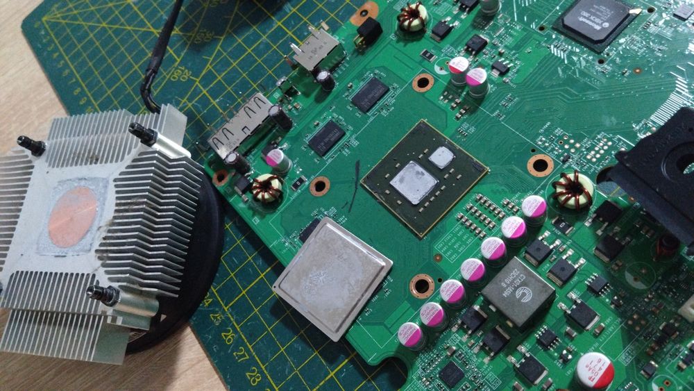 Serwis komputerów, laptopów, konsol i padów  wieloletnie doświadczenie