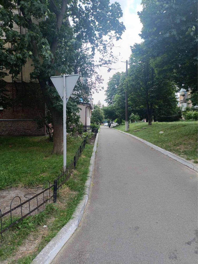 Продам 2х комнатную квартиру Вышгород
