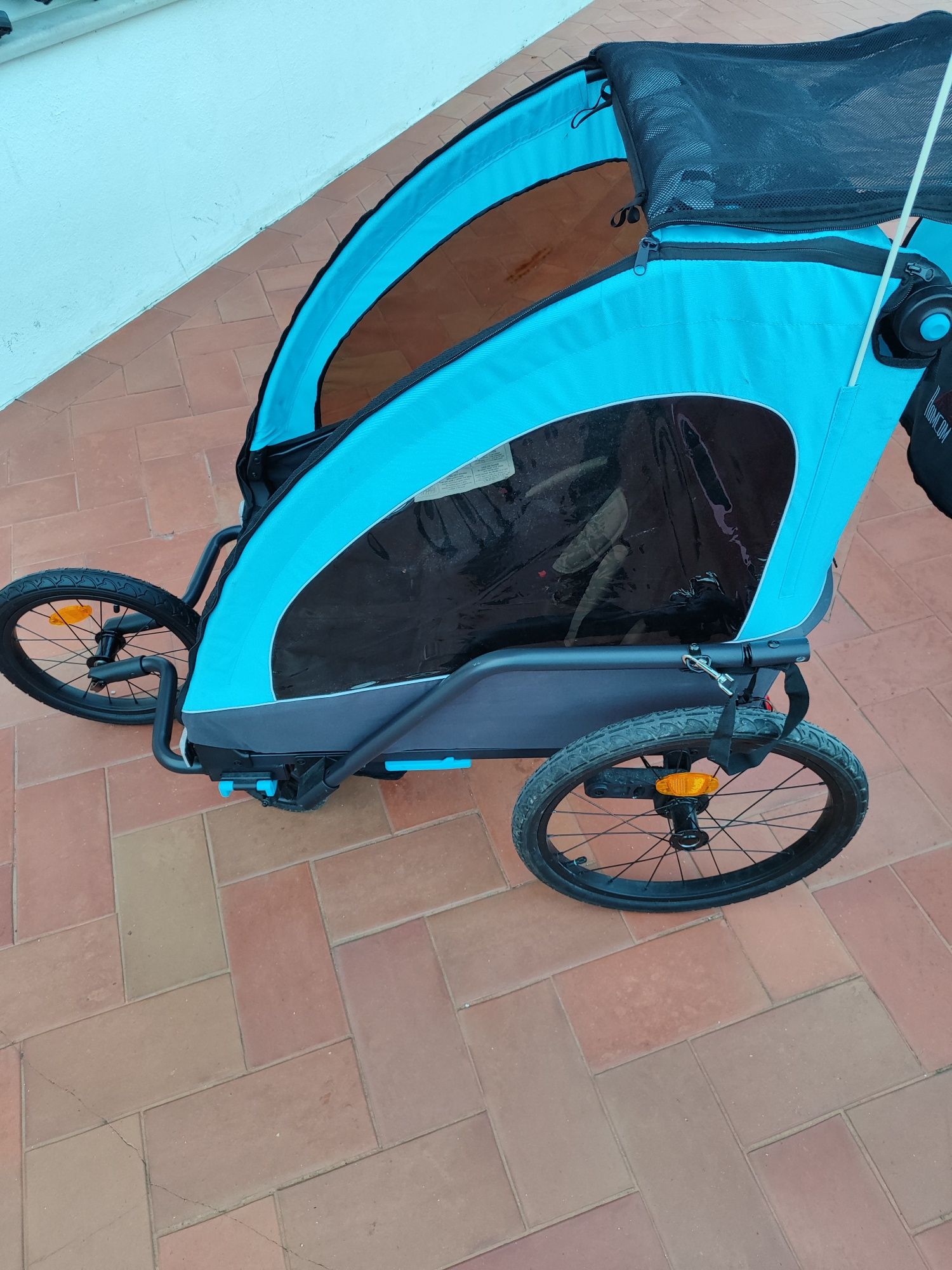 Carrinho de transporte de crianças