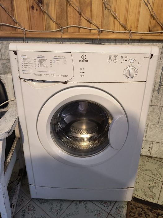 Пральна машина Індезіт