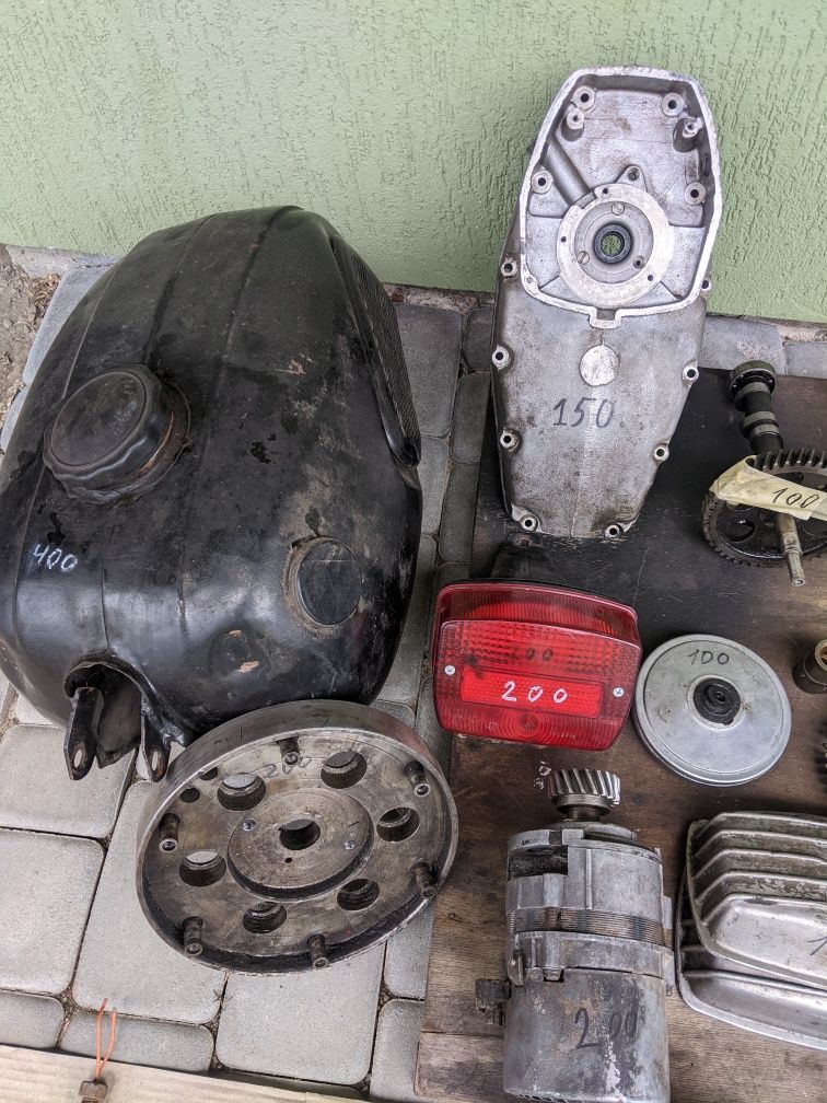 Продам запчастини для мотоцикла МТ Дніпро