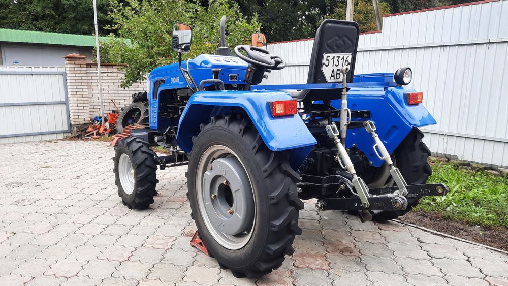Трактор DW-240 (шифенг). 24к.с. СТАН НОВОГО!