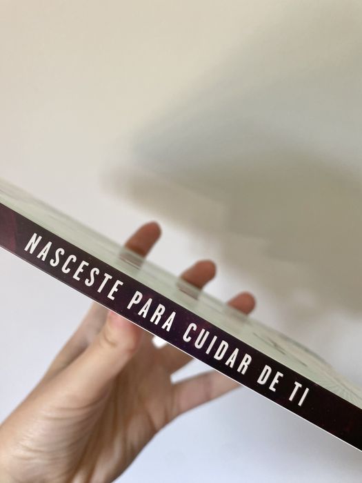 Livro “Nasceste para Cuidar de Ti” de Sónia Brito