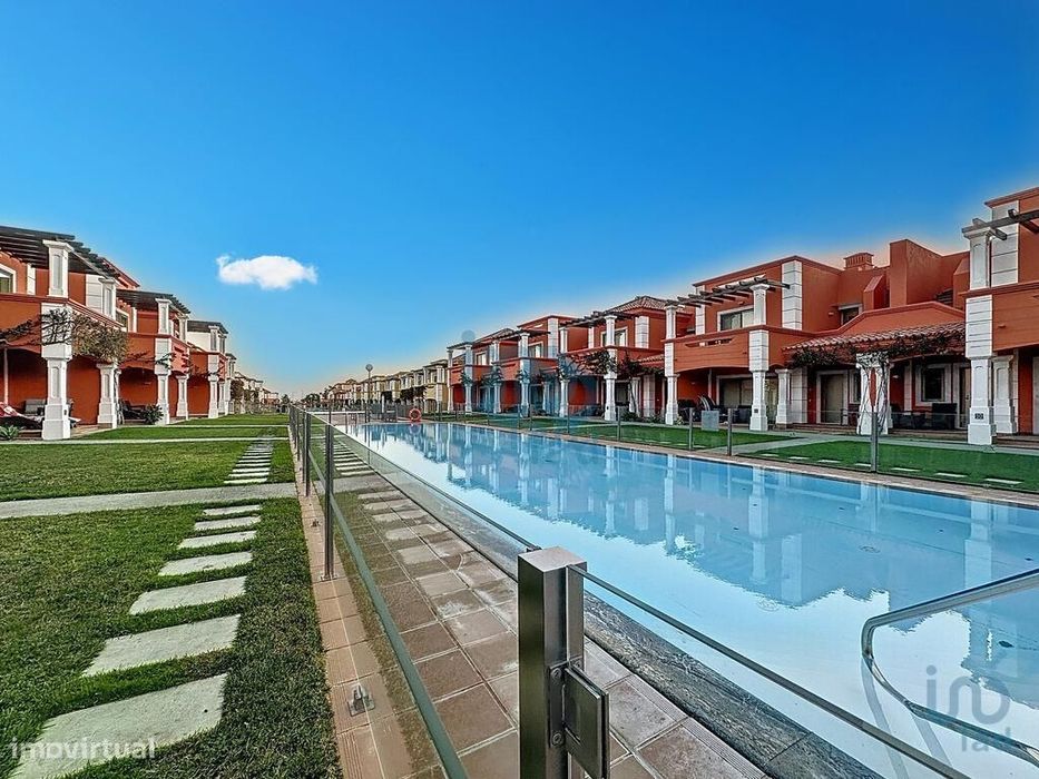 Casa / Villa T3 em Luz de Tavira e Santo Estêvão de 143,00 m2