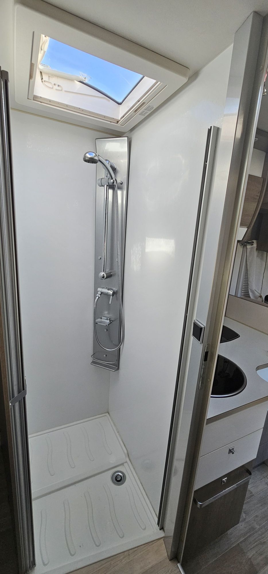 Autocaravana Cama Central + Basculante - Fiat BAVARIA T746C