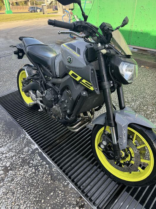 Vendo Yamaha MT09