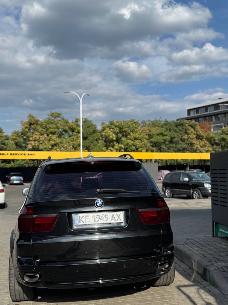 Продам бмв х5 4.8 мотор