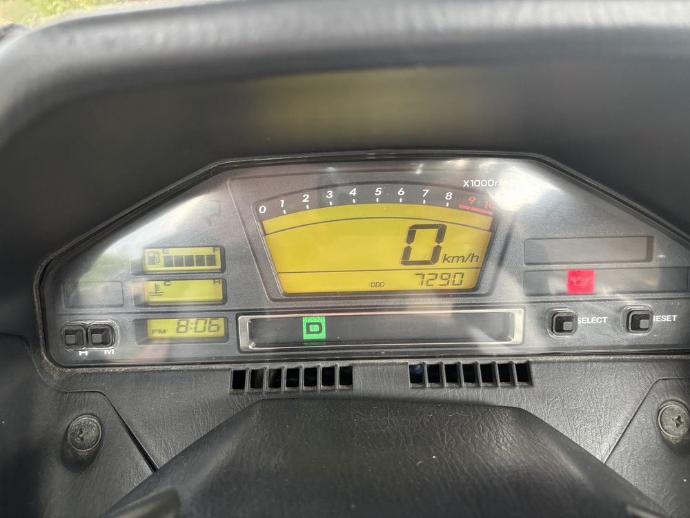 Moto Suzuki Burgman 650