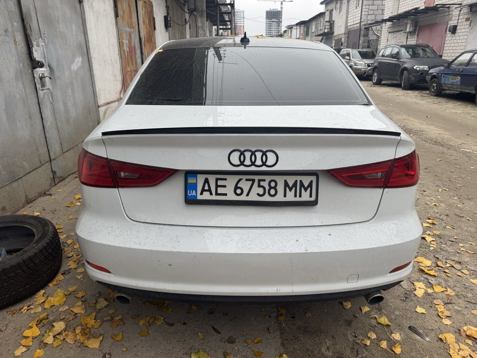 Audi A3 2015рік 2.0Бензин Quattro після дтп