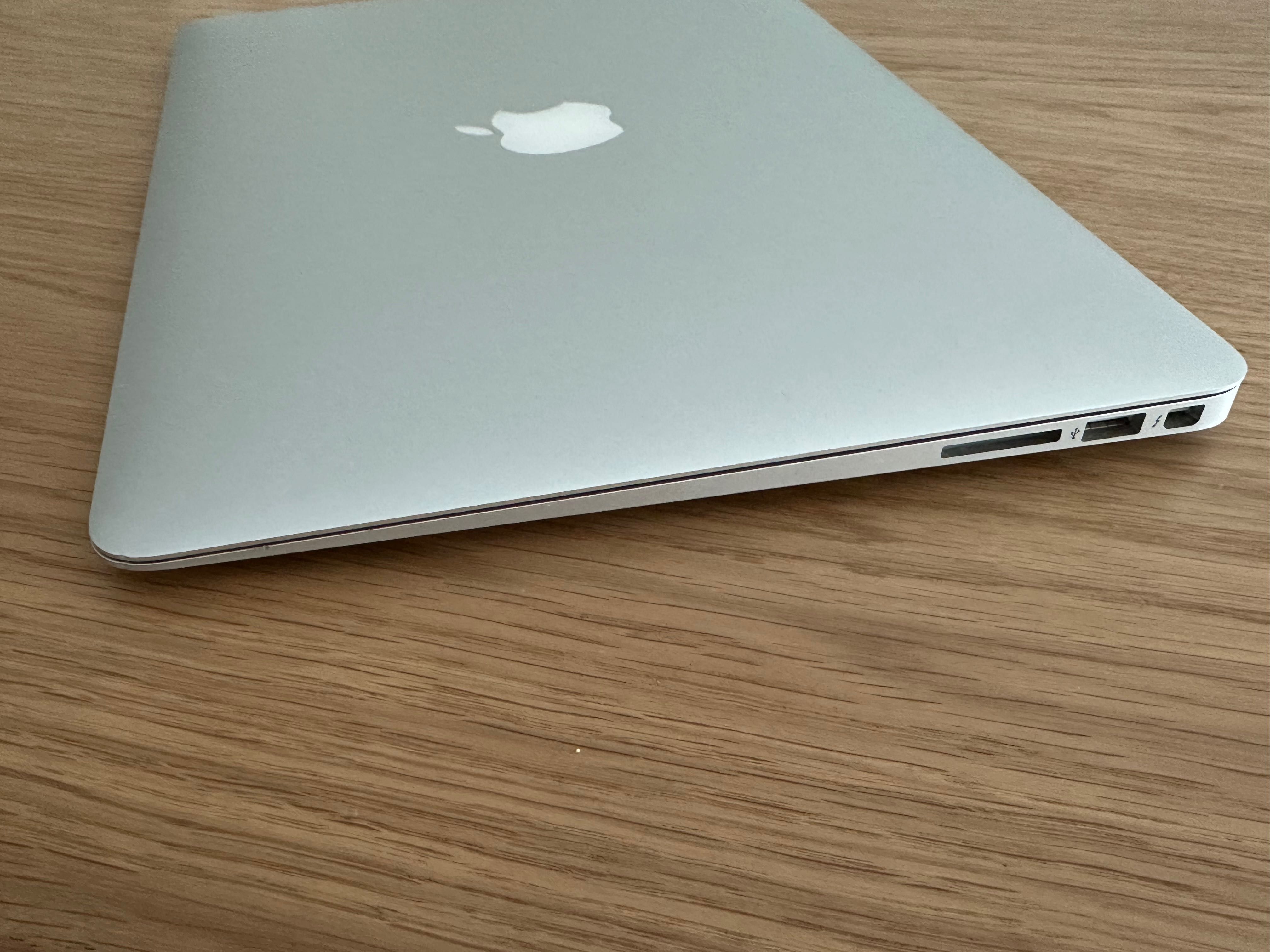 MacBook Air 13’’ 2017