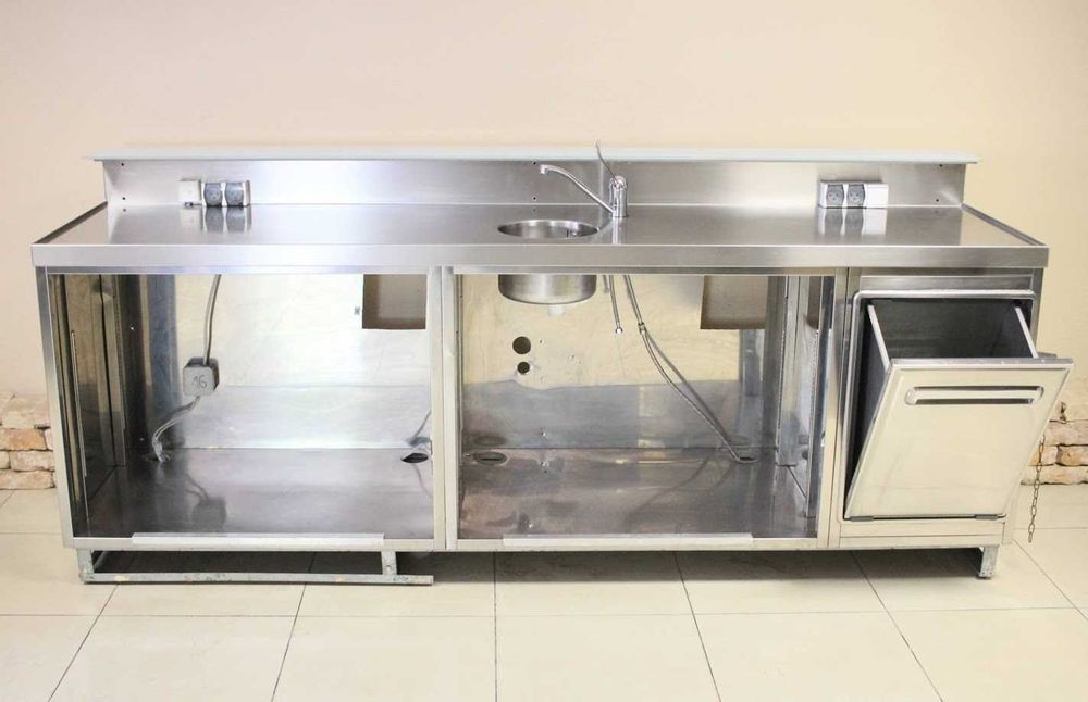 Zabudowa barowa ze zlewem i koszem z trzepakiem włoska jakość