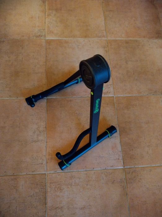 Gravity suporte guitarra elétrica excelente estado