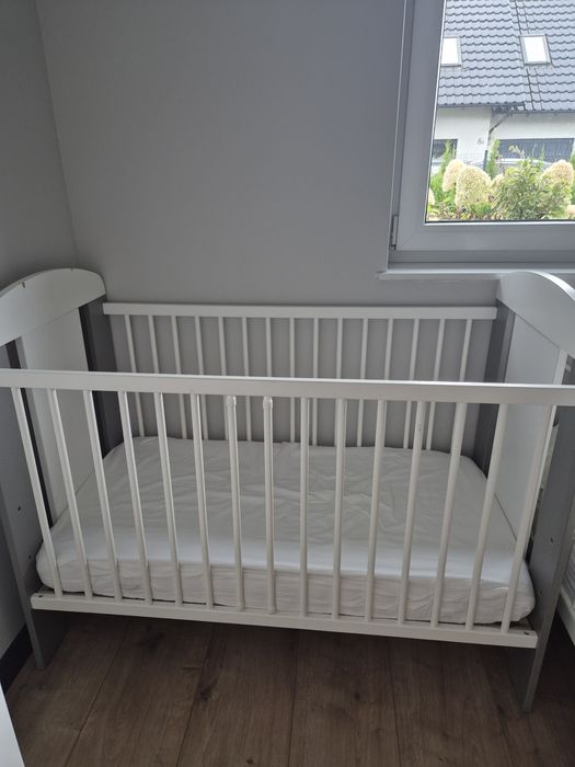 Łóżeczko niemowlęce