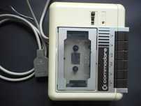 Magnetofon Commodore C64 sprawny