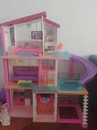 Domek dla lalek Barbie Dreamhouse