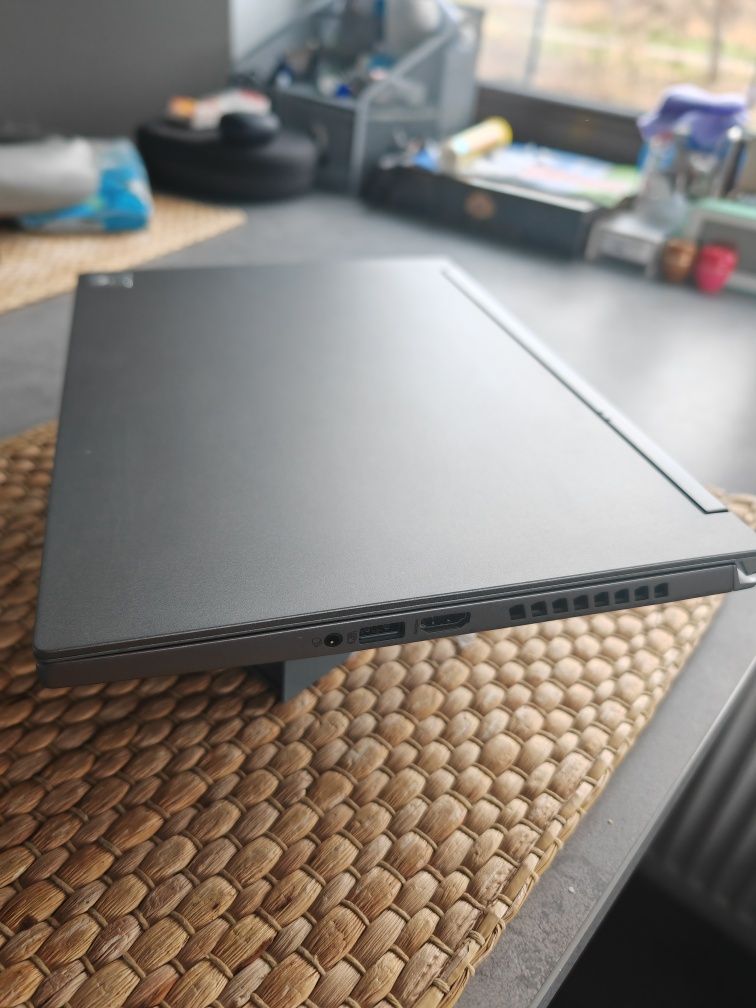 Laptop Acer Predator Triton 300 SE i5-11300H/ 16GB /512GB/ RTX3060 ide