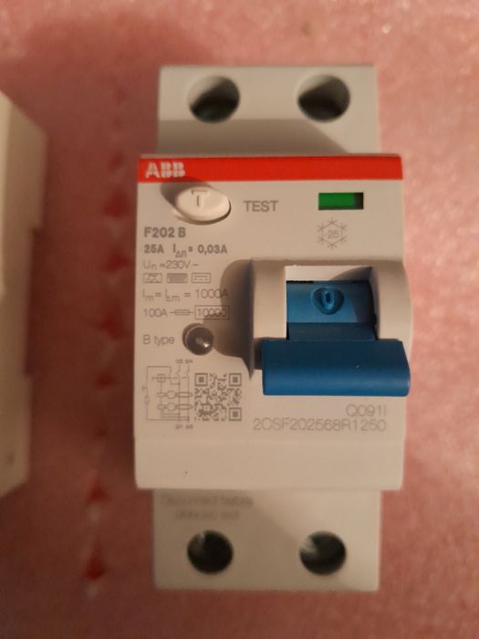 Wyłącznik różnicowo prądowy  typ B