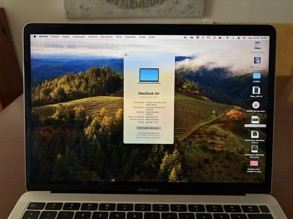 MacBook Air 13" Retina (2018) – Intel i5, 8GB RAM, 128GB SSD