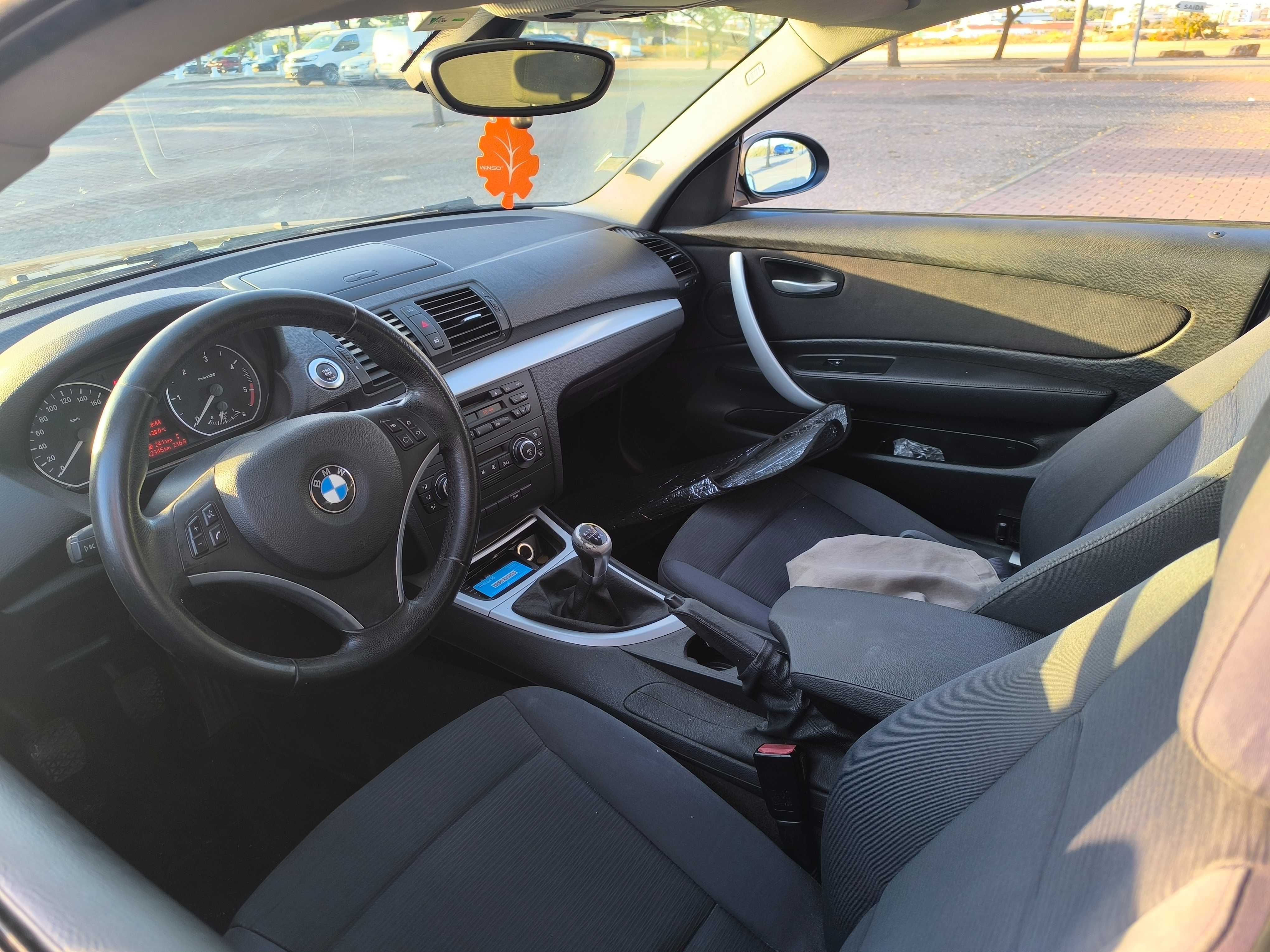 BMW Série 1 Coupé 118d – Manual, Diesel – 243.000 km – 2007