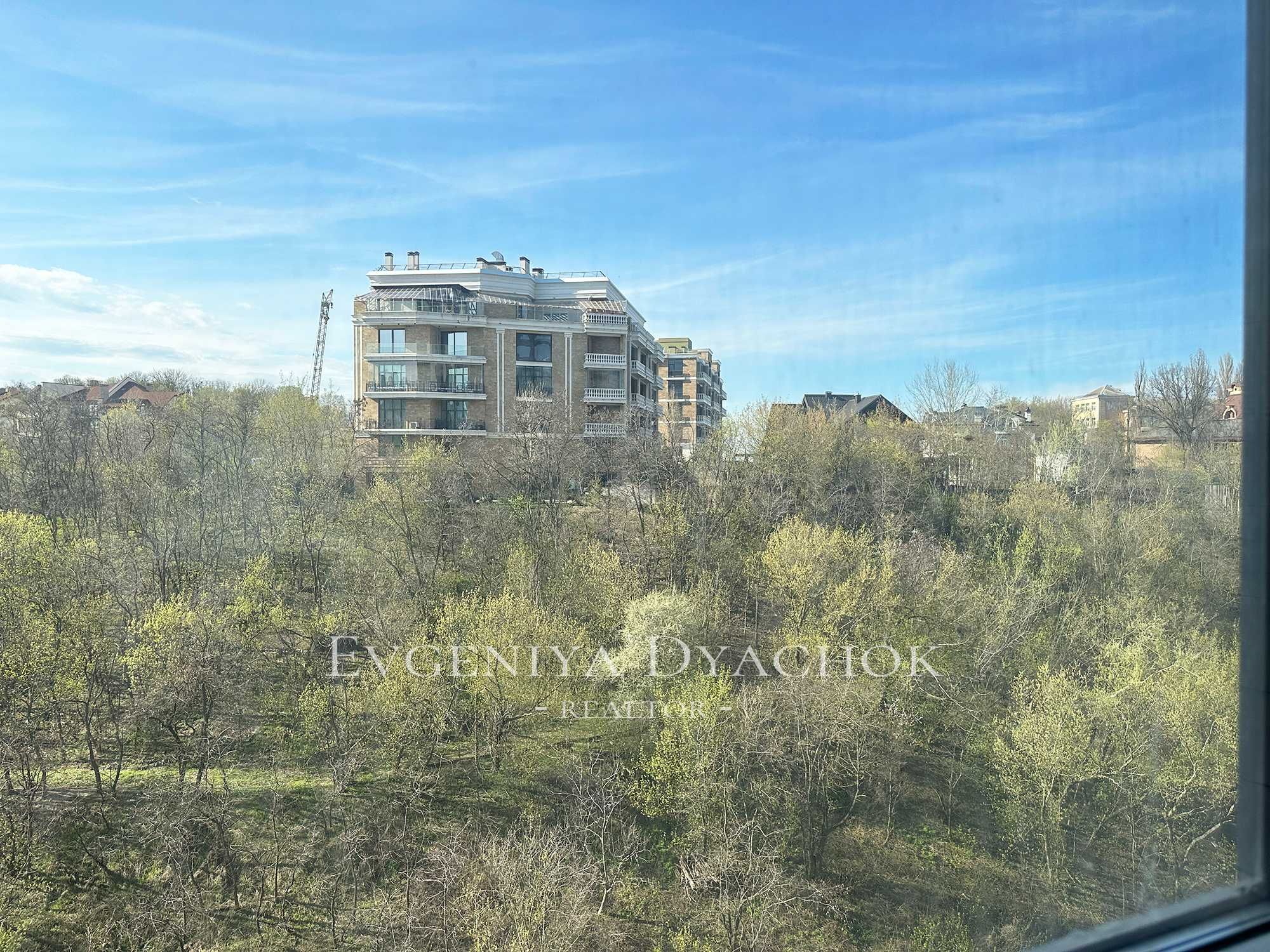 102 кв.м. - ЖК Podil Plaza & Residence, ул. Глубочицкая, 73