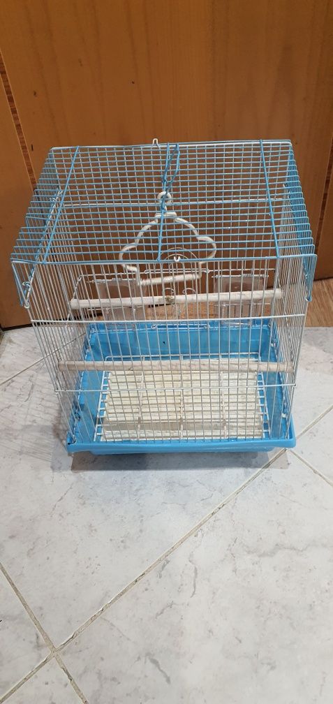 Gaiola em bom estado